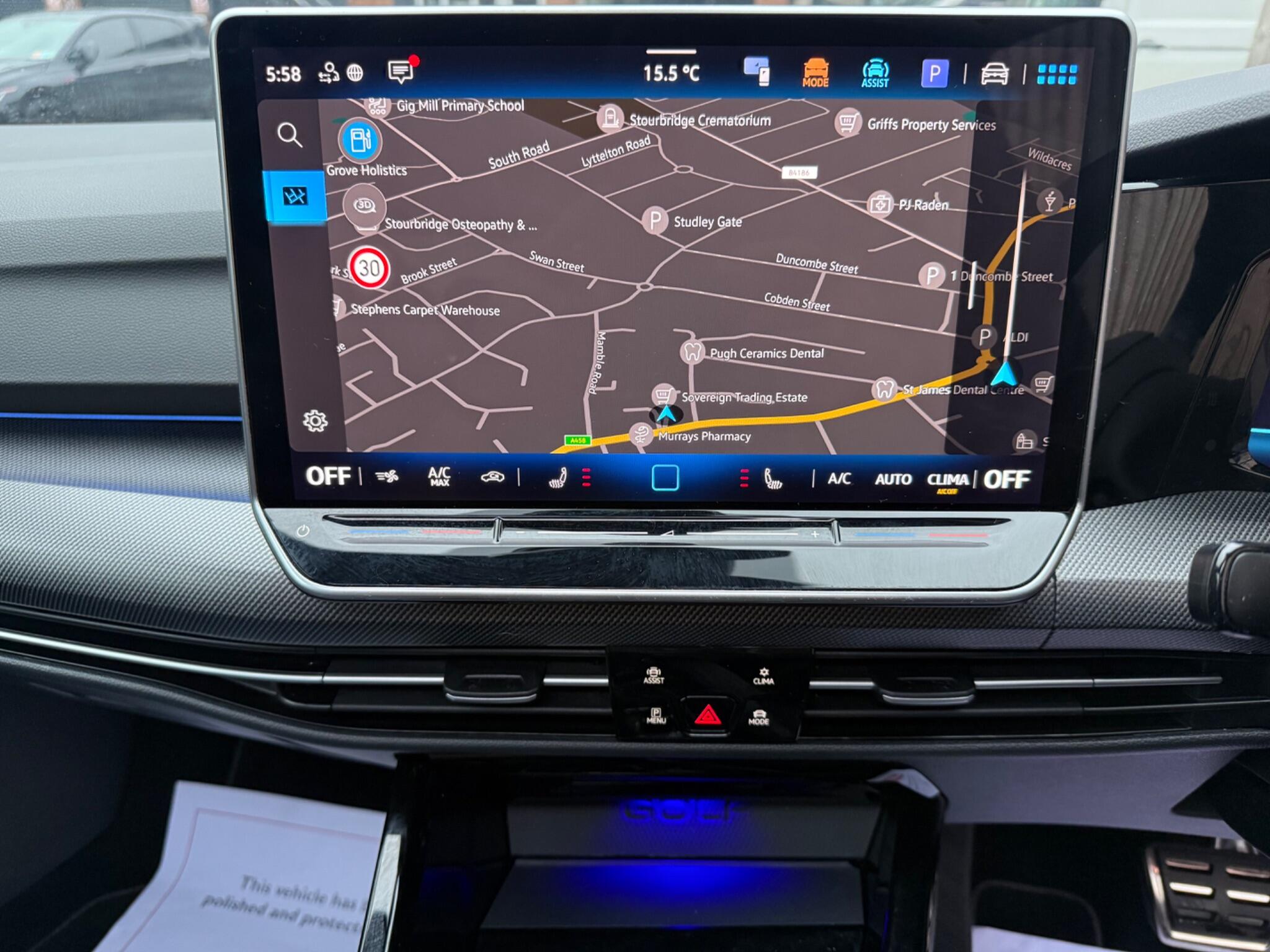 Volkswagen Golf view 11