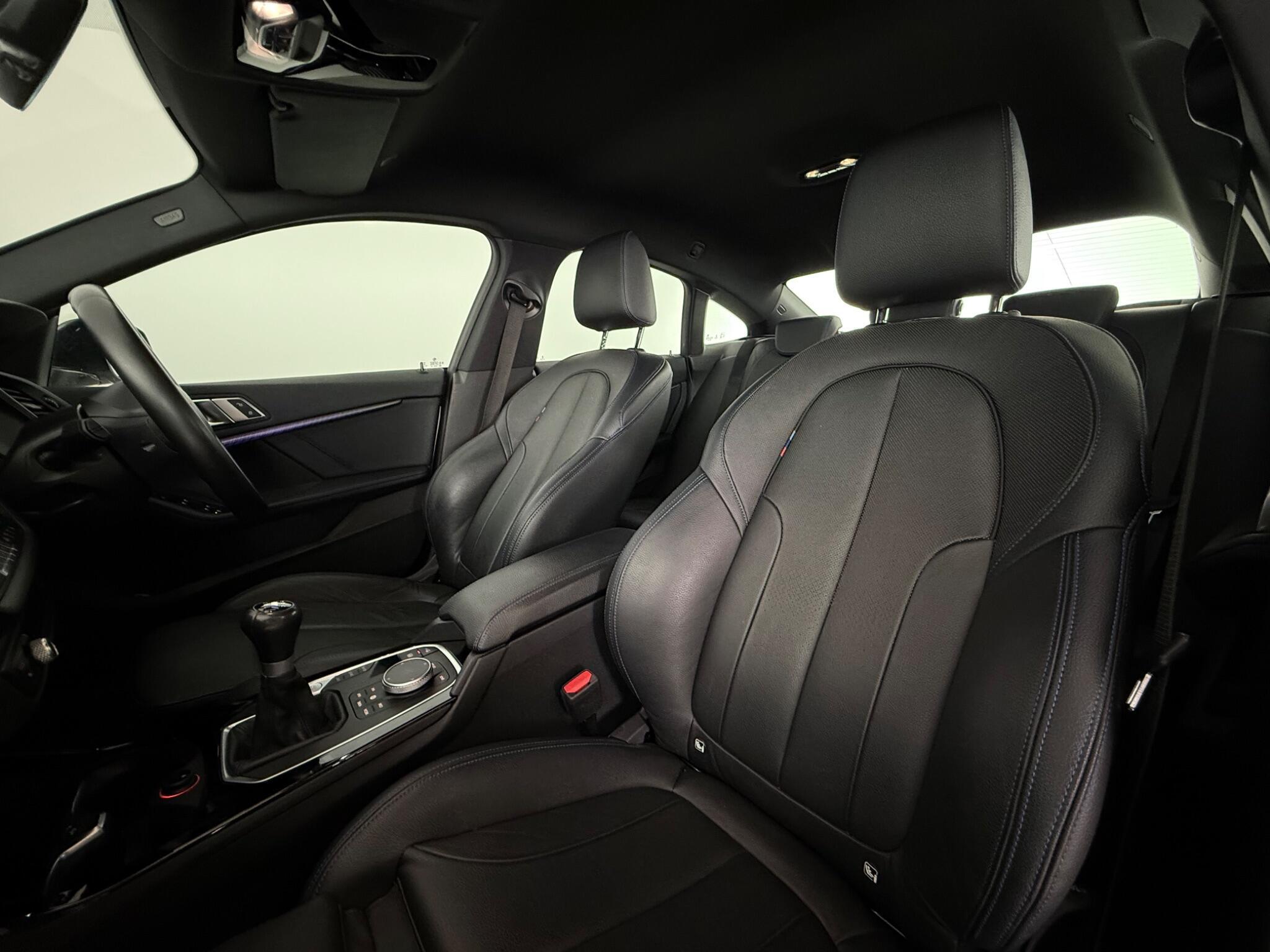 BMW 2 Series view 27