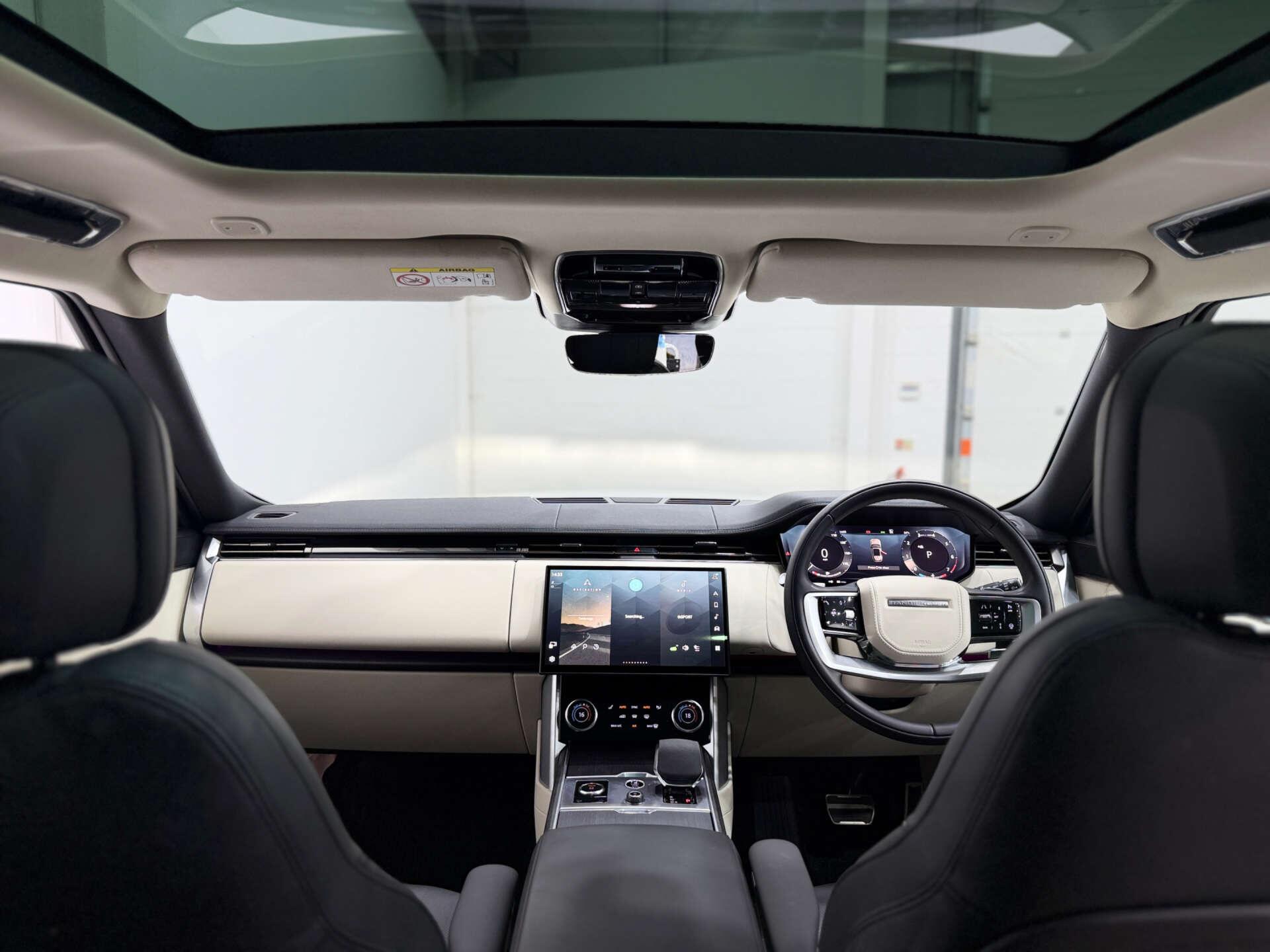 Land Rover Range Rover view 19