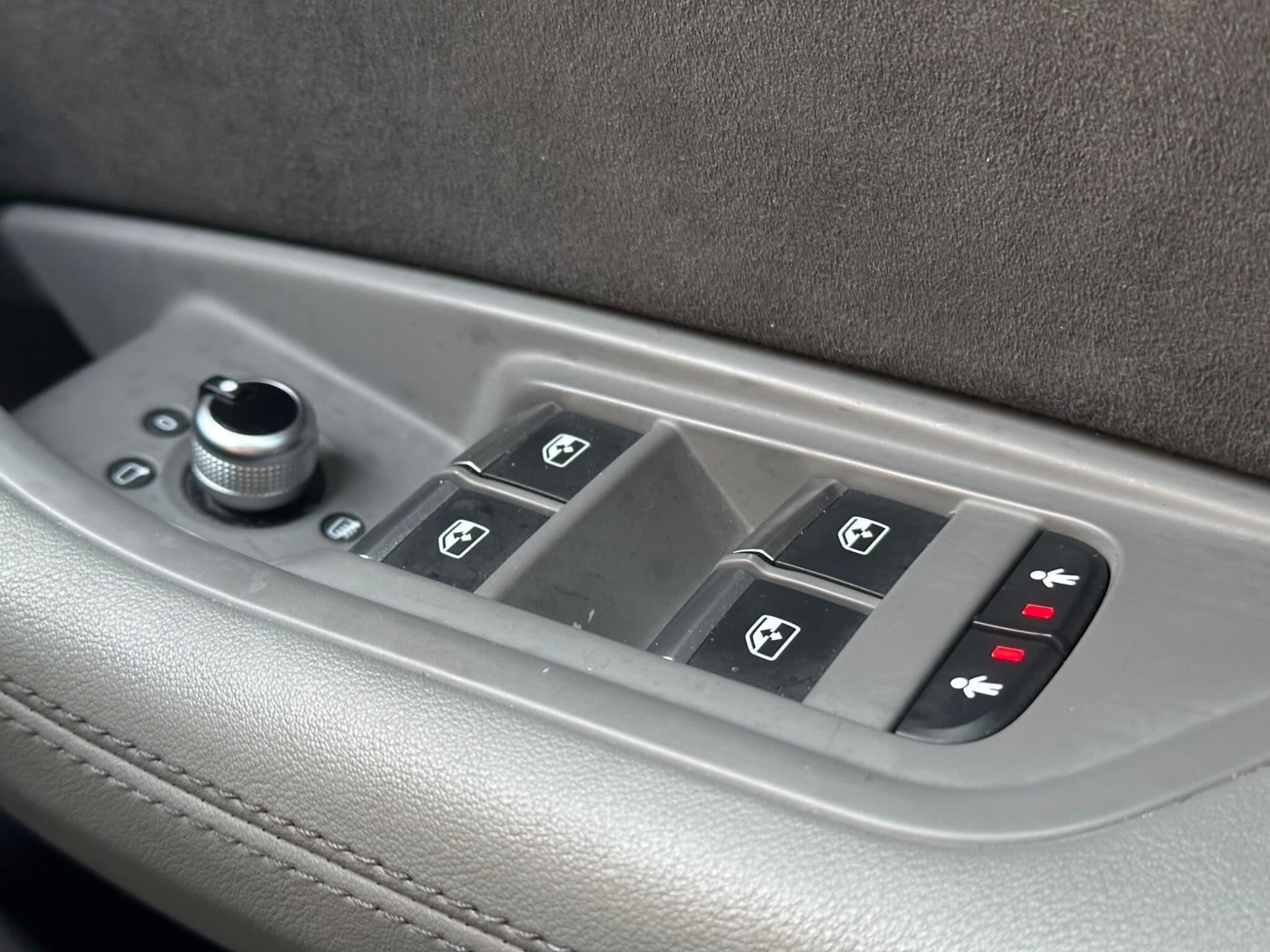 Audi S5 view 27