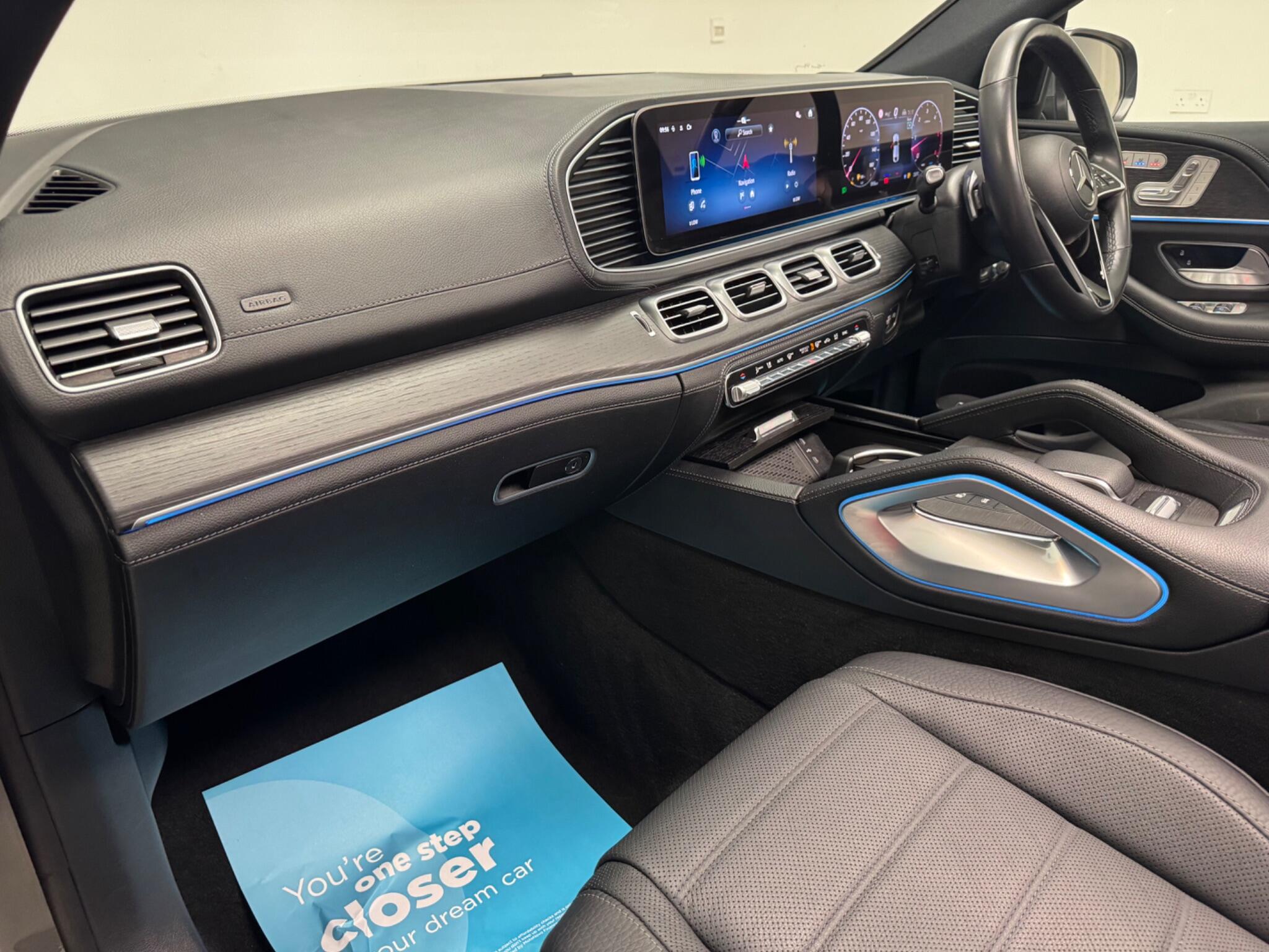Mercedes-Benz Gle view 8