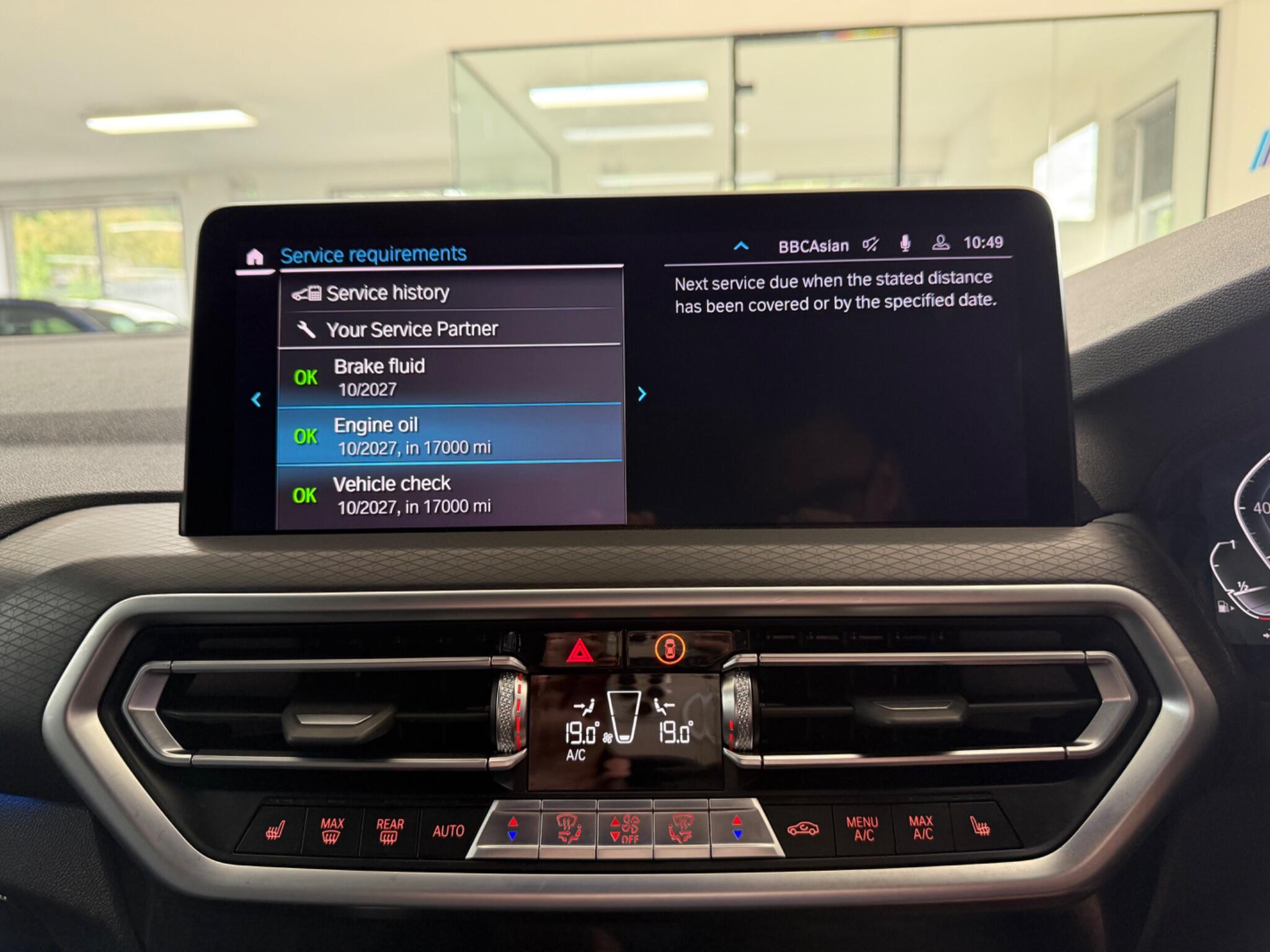BMW X3 view 24