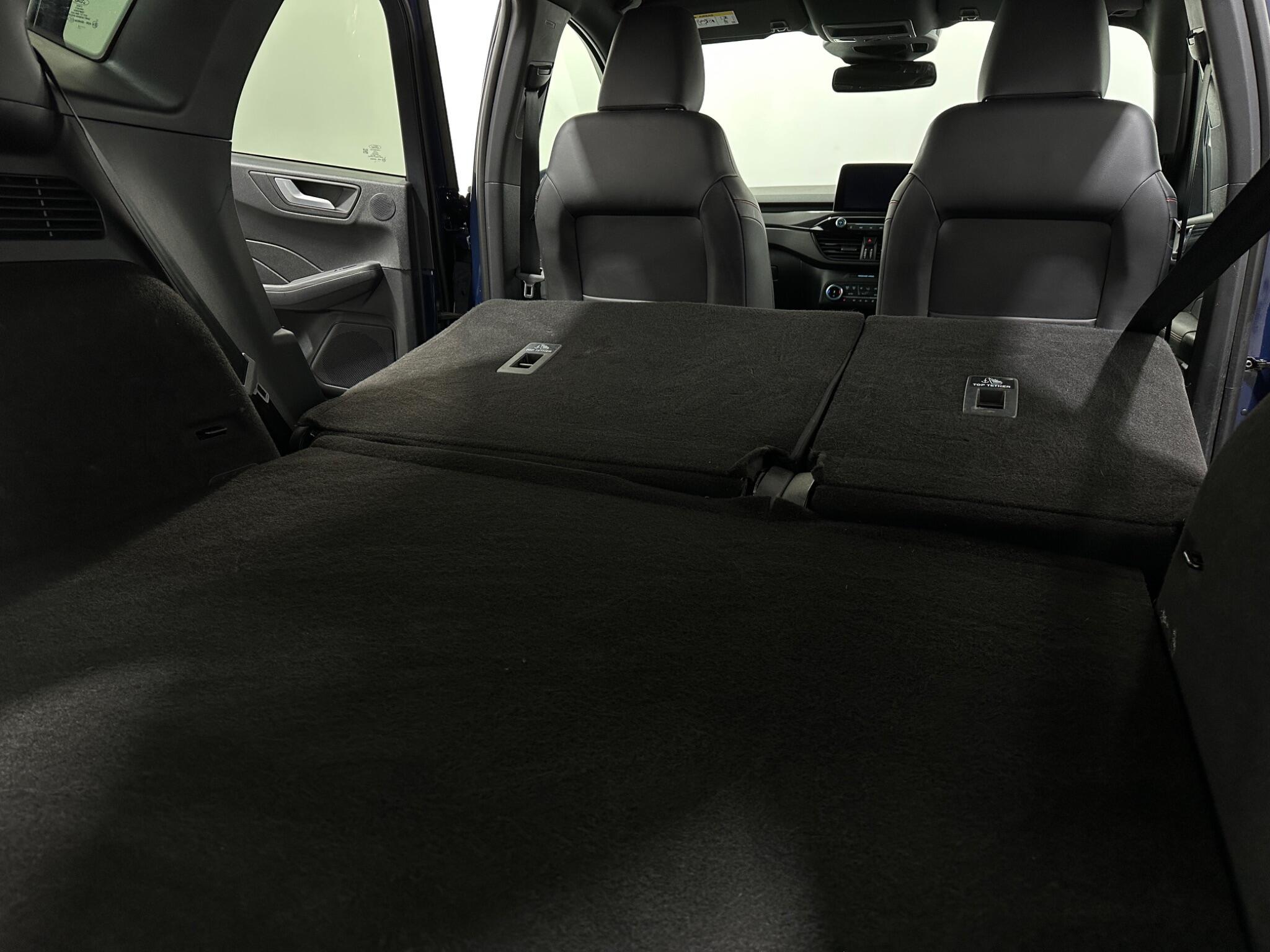 Ford Kuga view 44