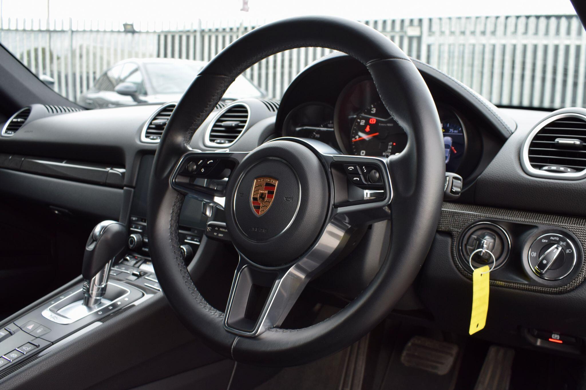 Porsche 718 Cayman view 25