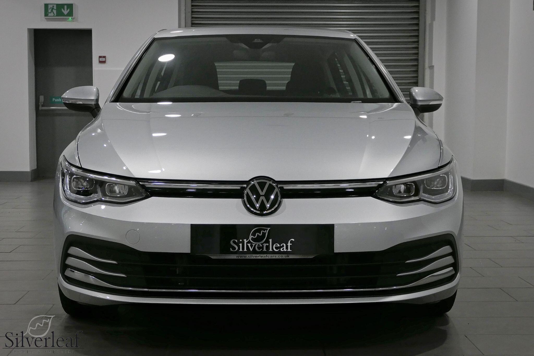 Volkswagen Golf view 24