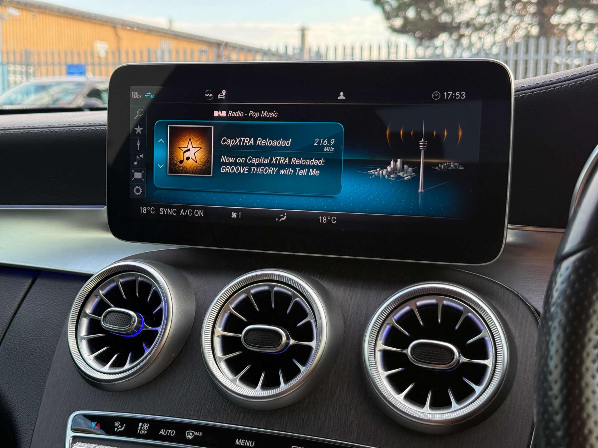 Mercedes-Benz C Class view 58