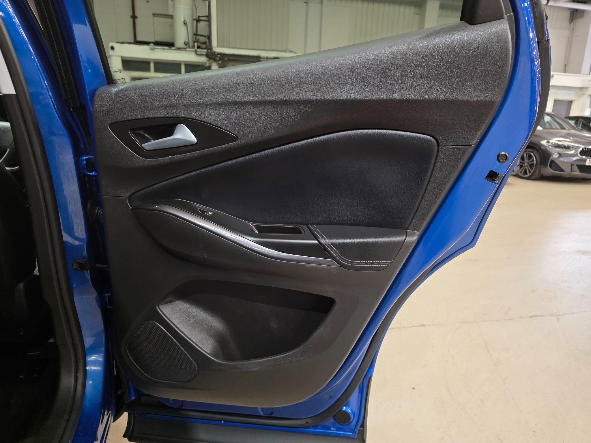 Vauxhall Grandland X view 22