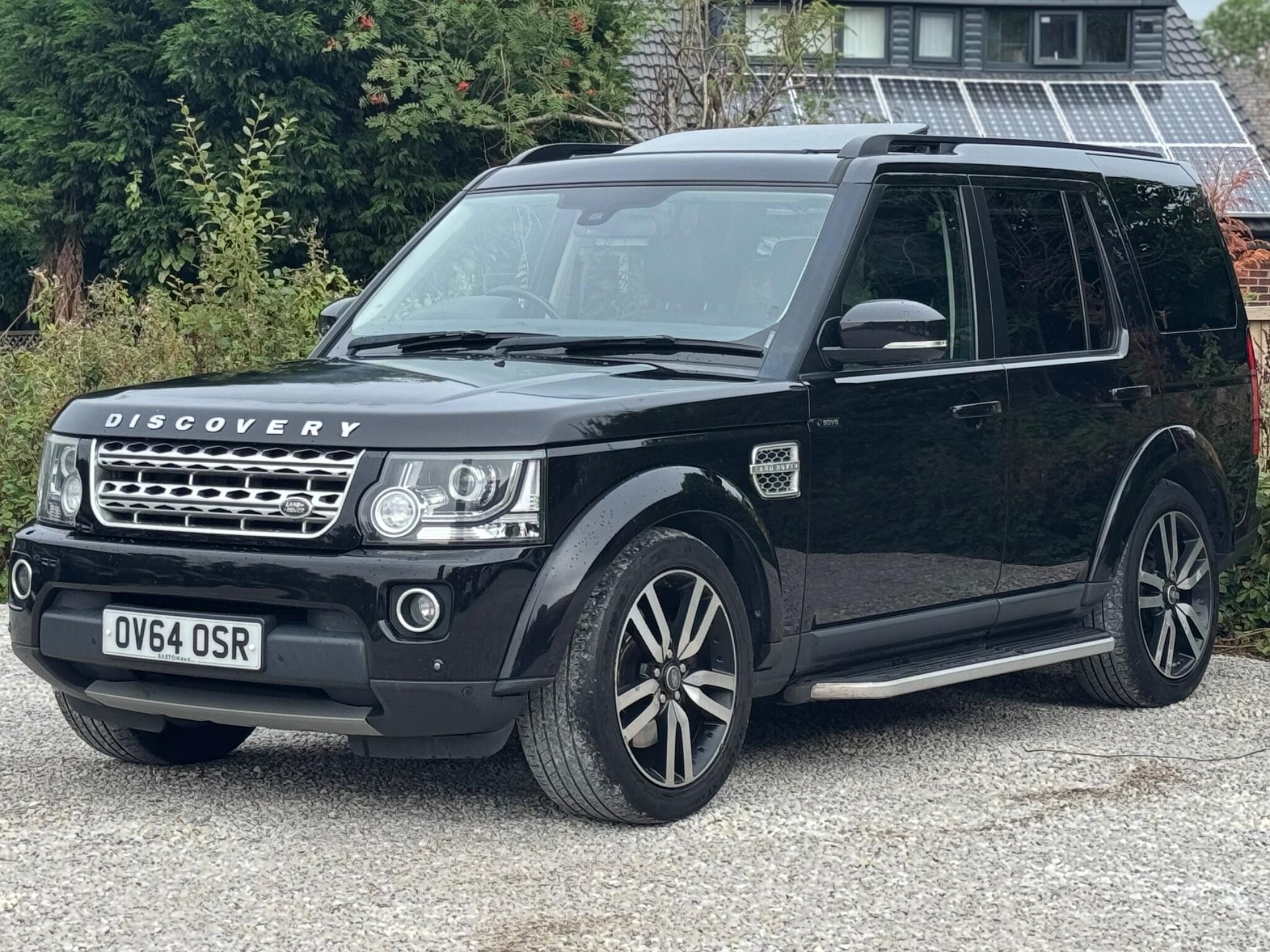 Land Rover Discovery view 6
