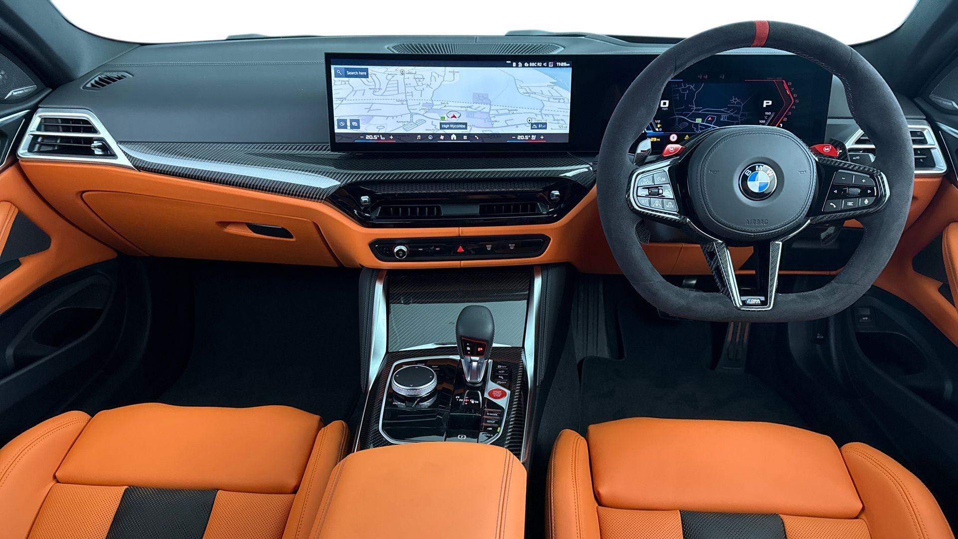 BMW M4 view 4