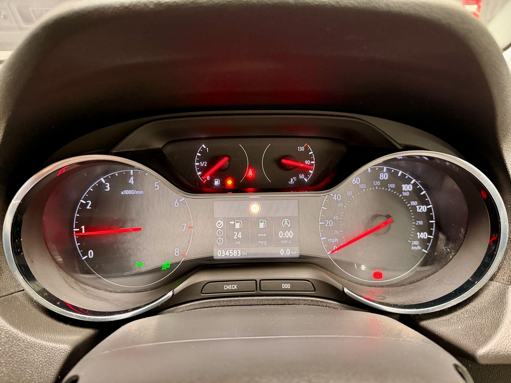 Vauxhall Grandland X view 26