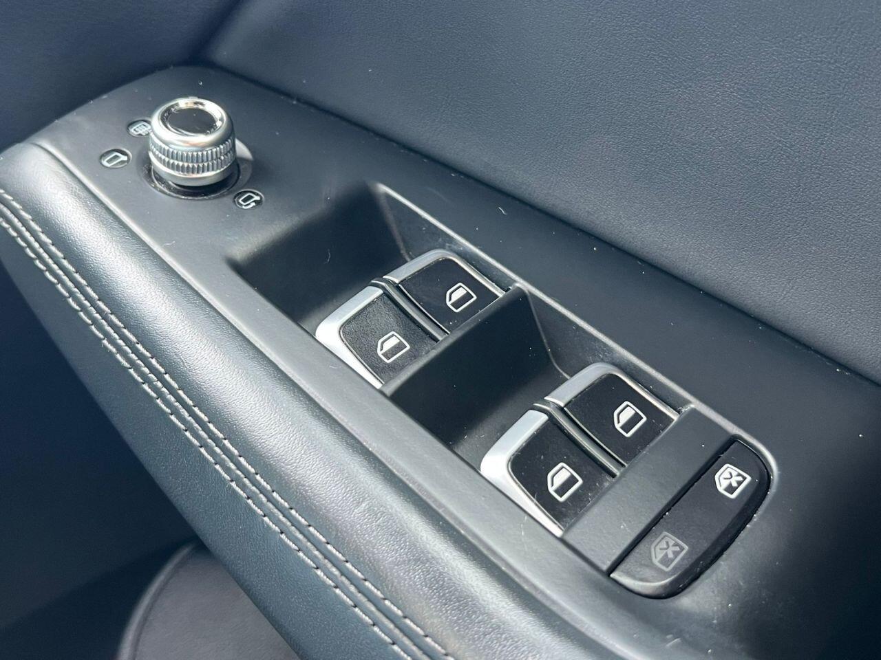 Audi Q5 view 33