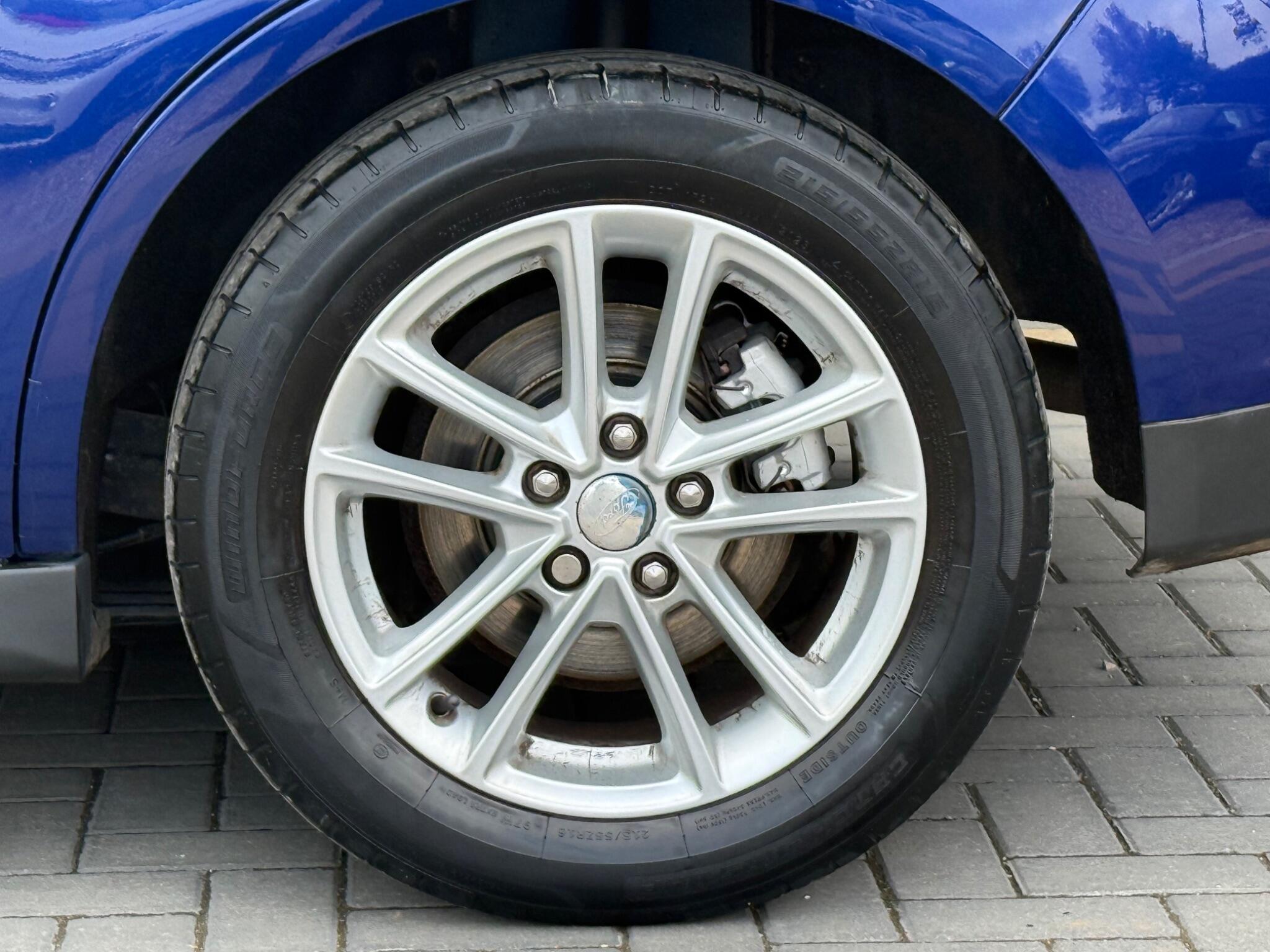Ford Grand C-Max view 15