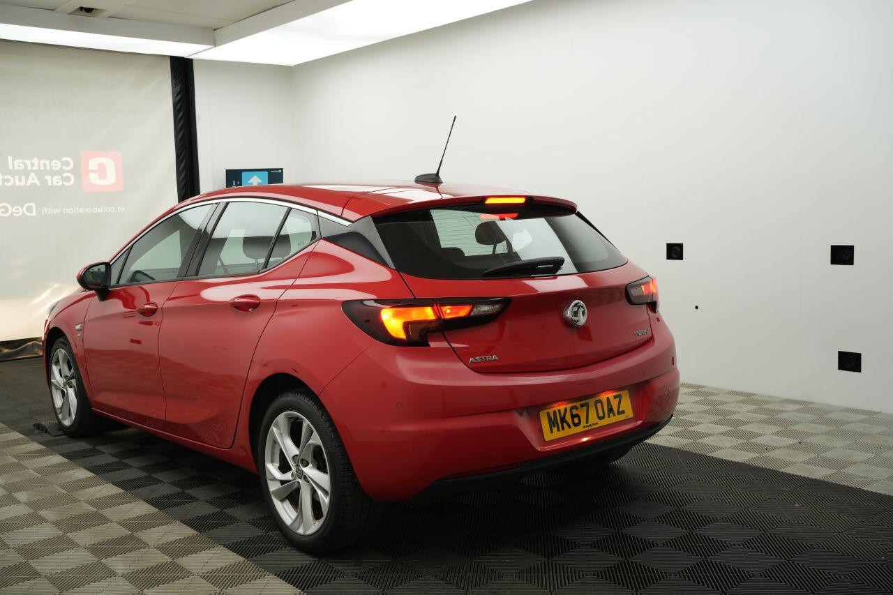 Vauxhall Astra view 8