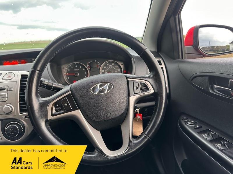 2009 Hyundai i20 image 17