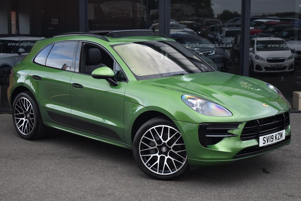 2019 Porsche Macan in Green for sale