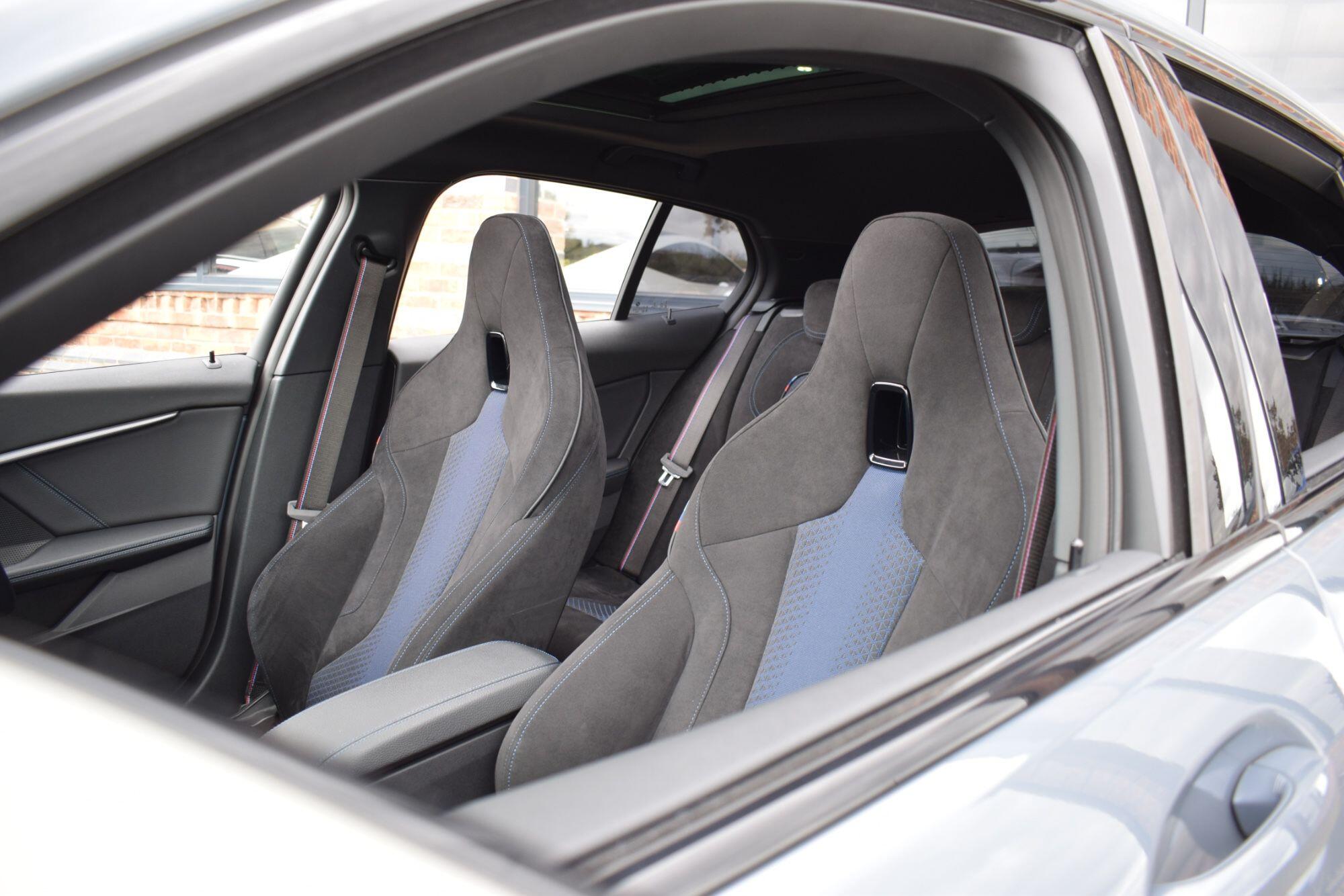 BMW 1 Series view 30