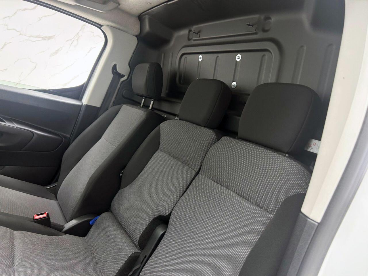 Citroen Berlingo view 13