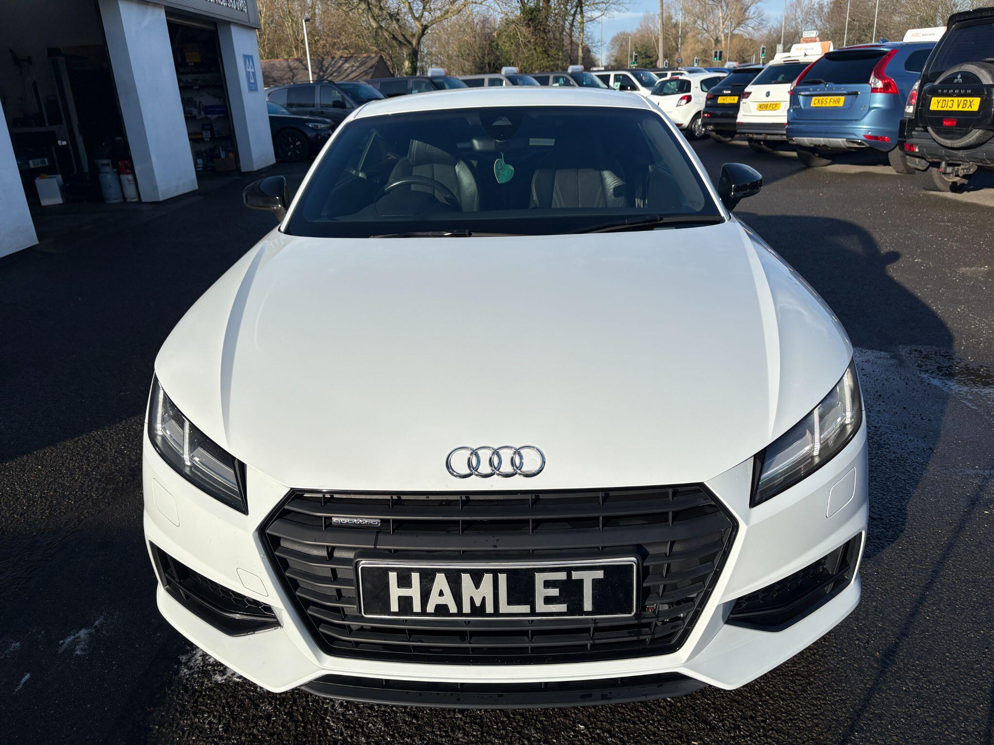 Audi TT view 9