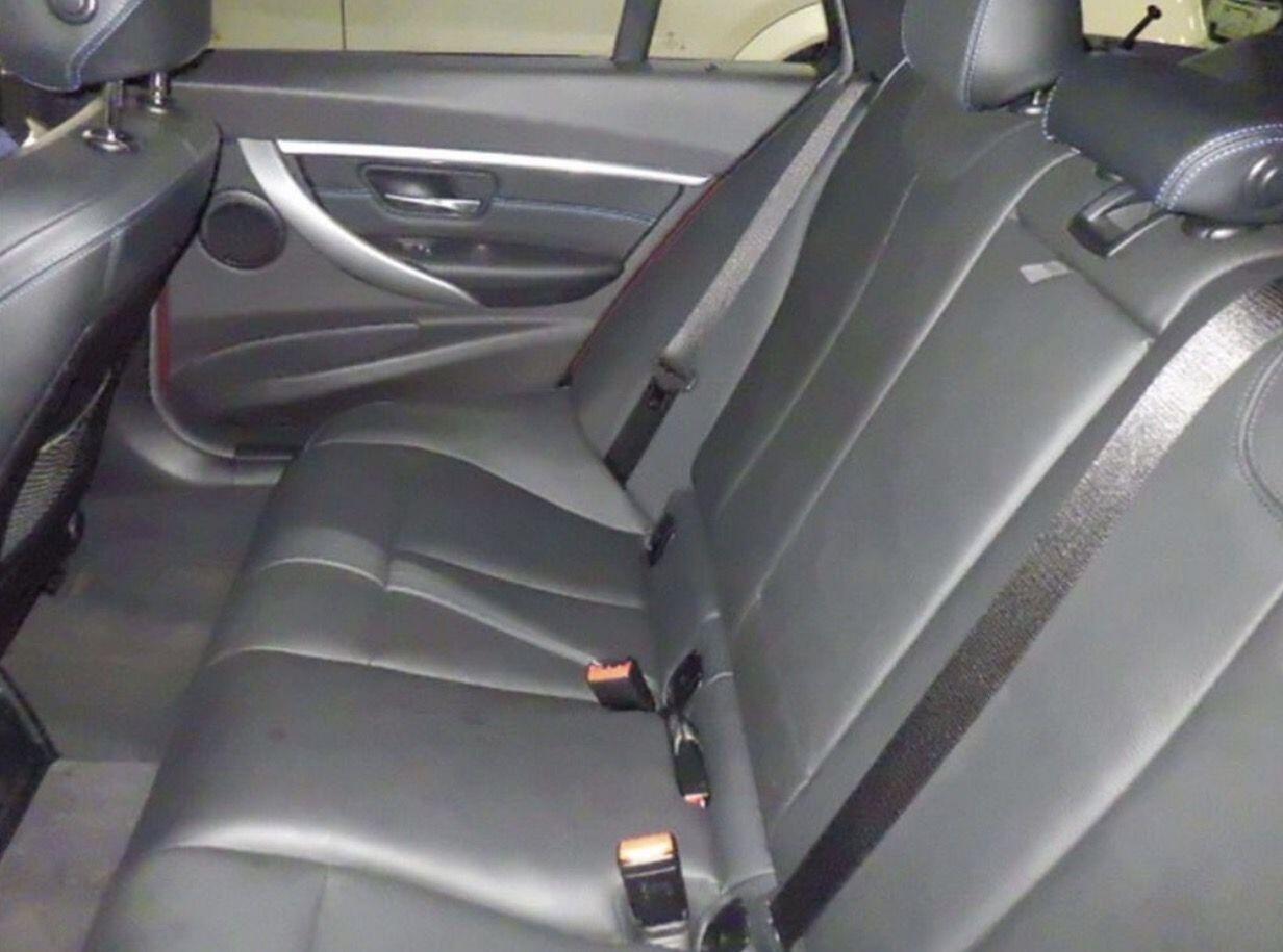 BMW 3 Series view 6