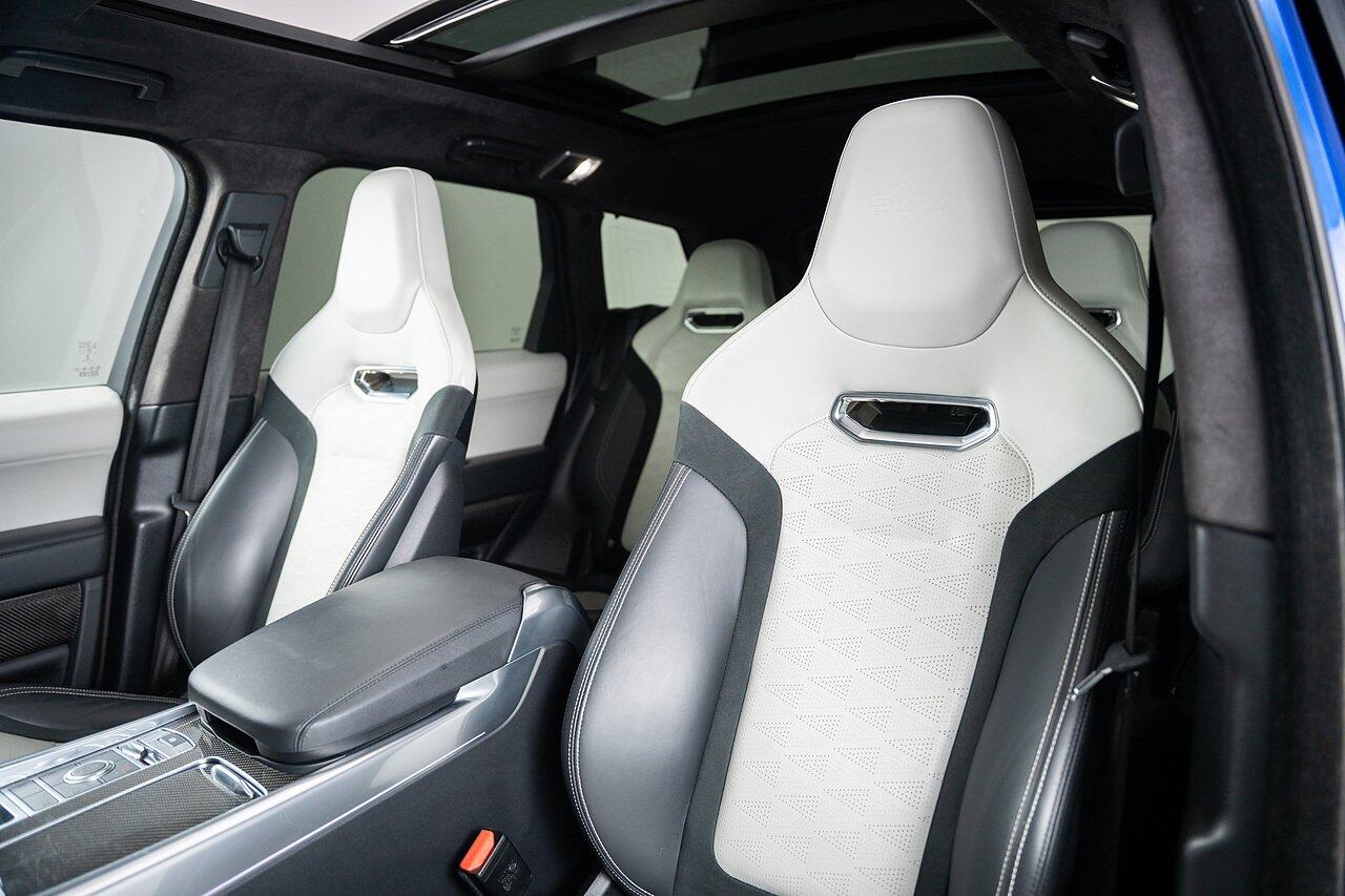 Land Rover Range Rover Sport view 21