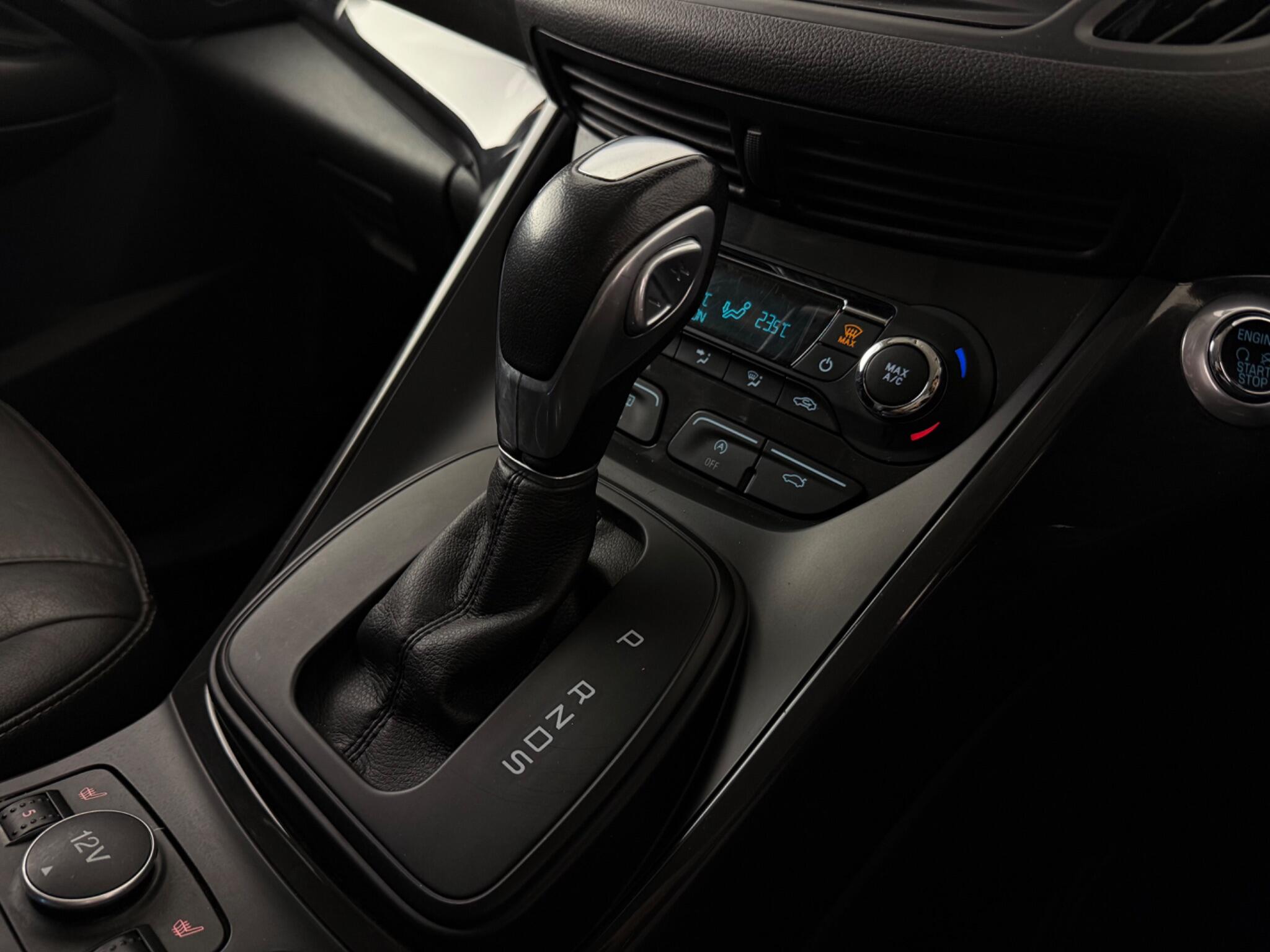 Ford Kuga view 21