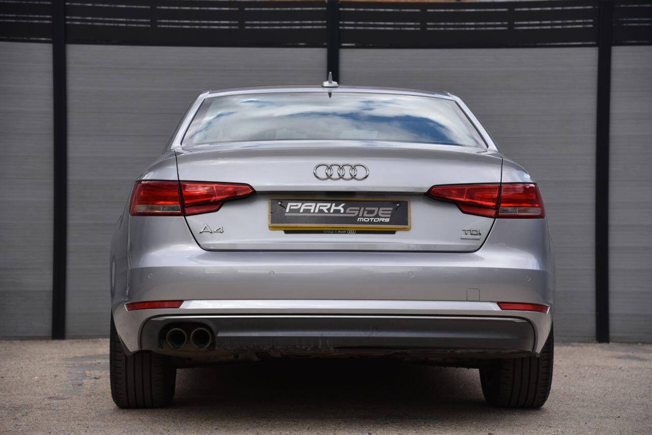 Audi A4 view 10
