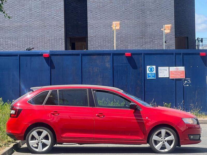 Skoda Rapid view 6