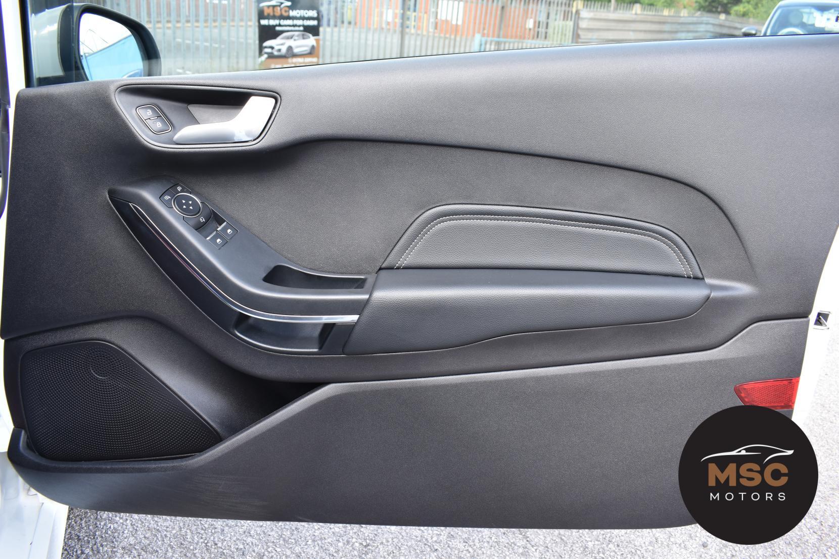 Ford Fiesta view 61