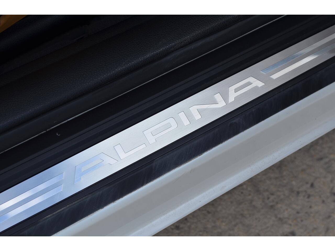 BMW Alpina B4 view 40