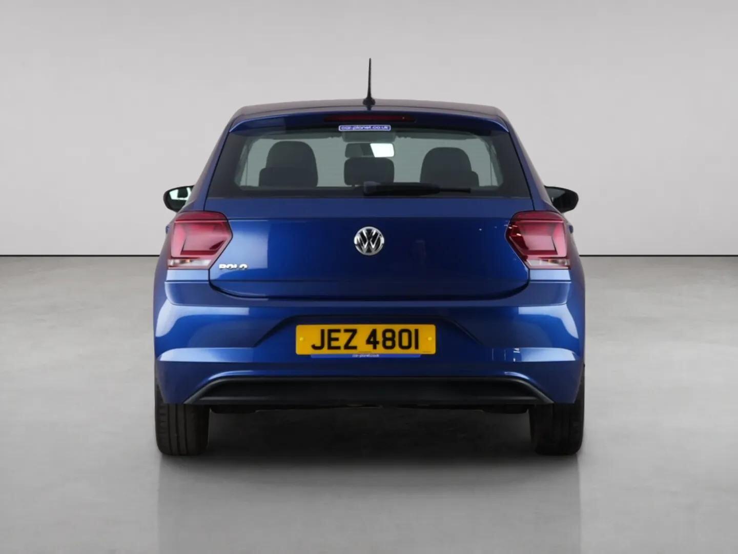 Volkswagen Polo view 7