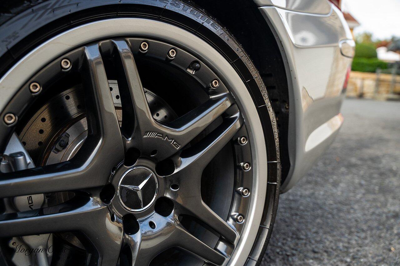 Mercedes-Benz SL view 89