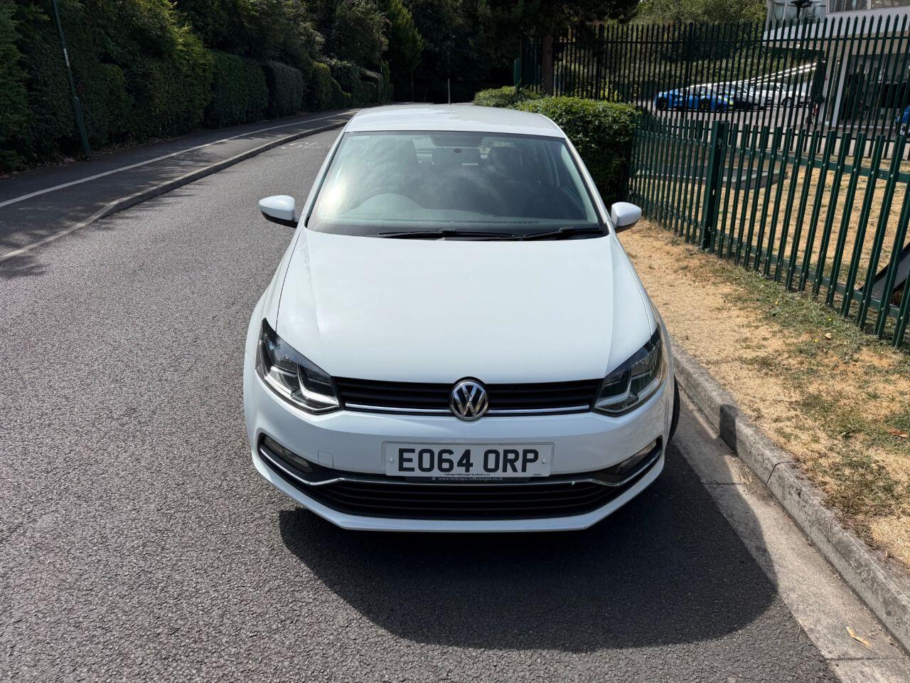 Volkswagen Polo view 5