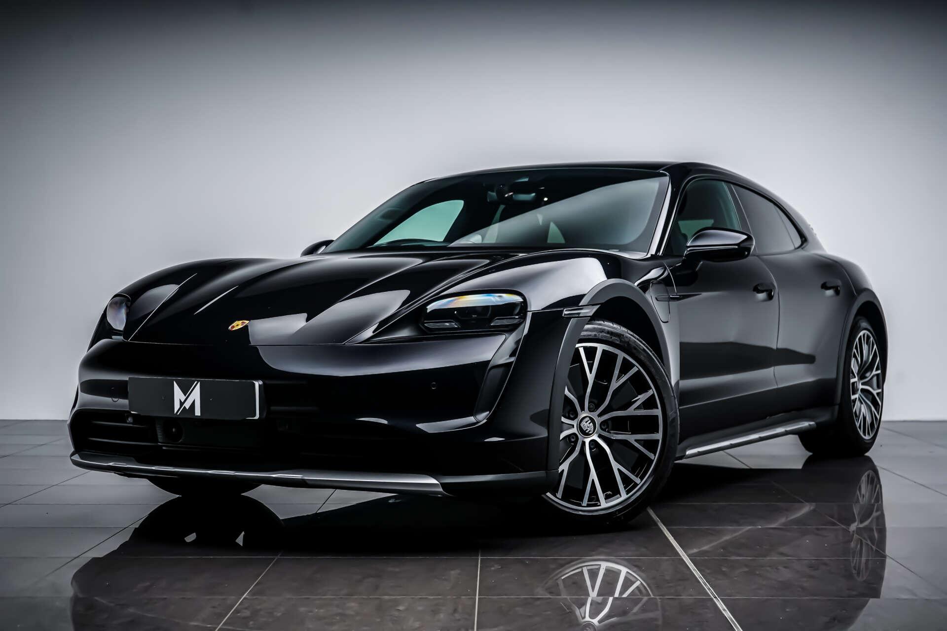 Porsche Taycan view 5