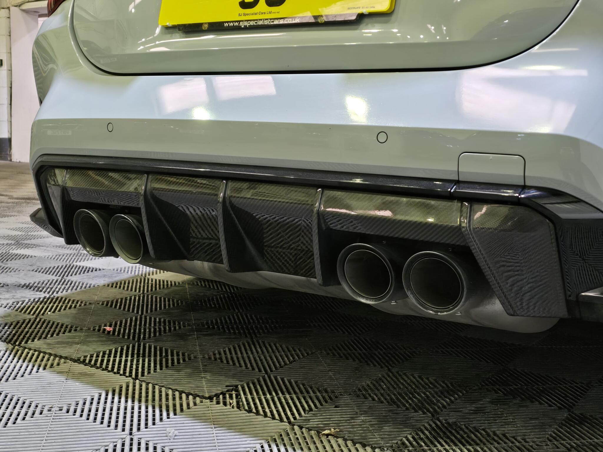BMW M4 view 12