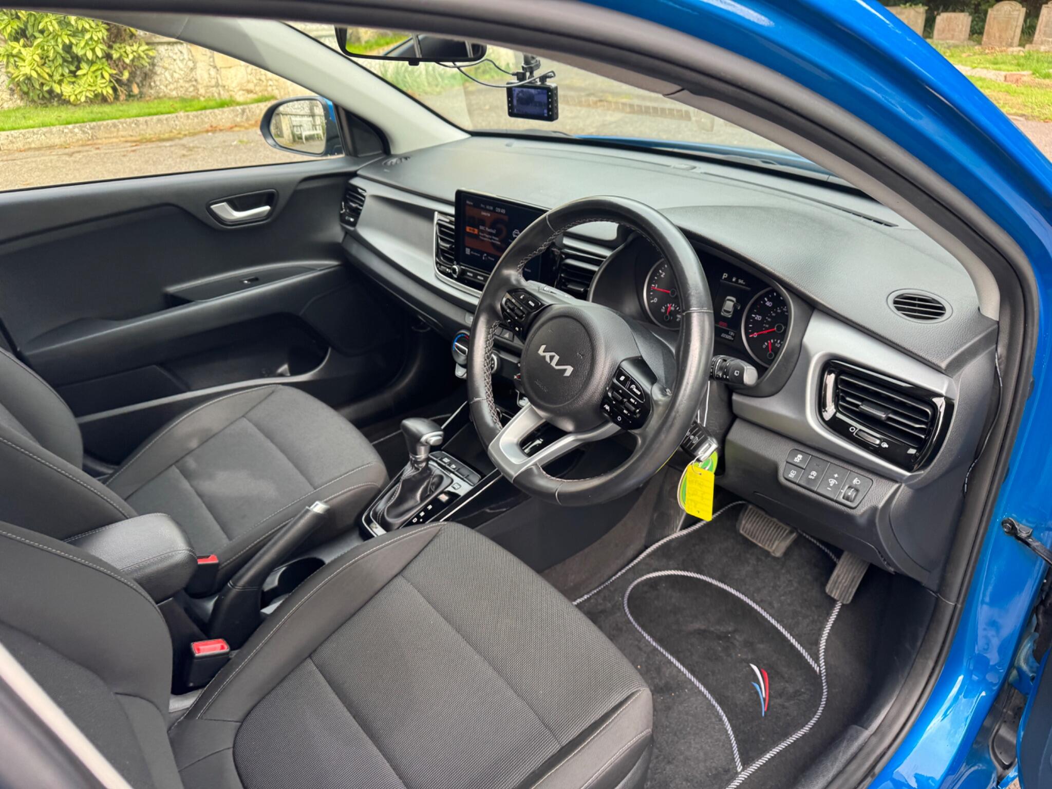 Kia Rio view 26