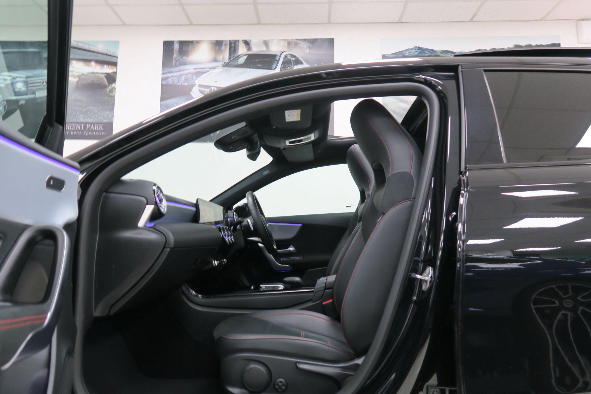 Mercedes-Benz A-Class view 9
