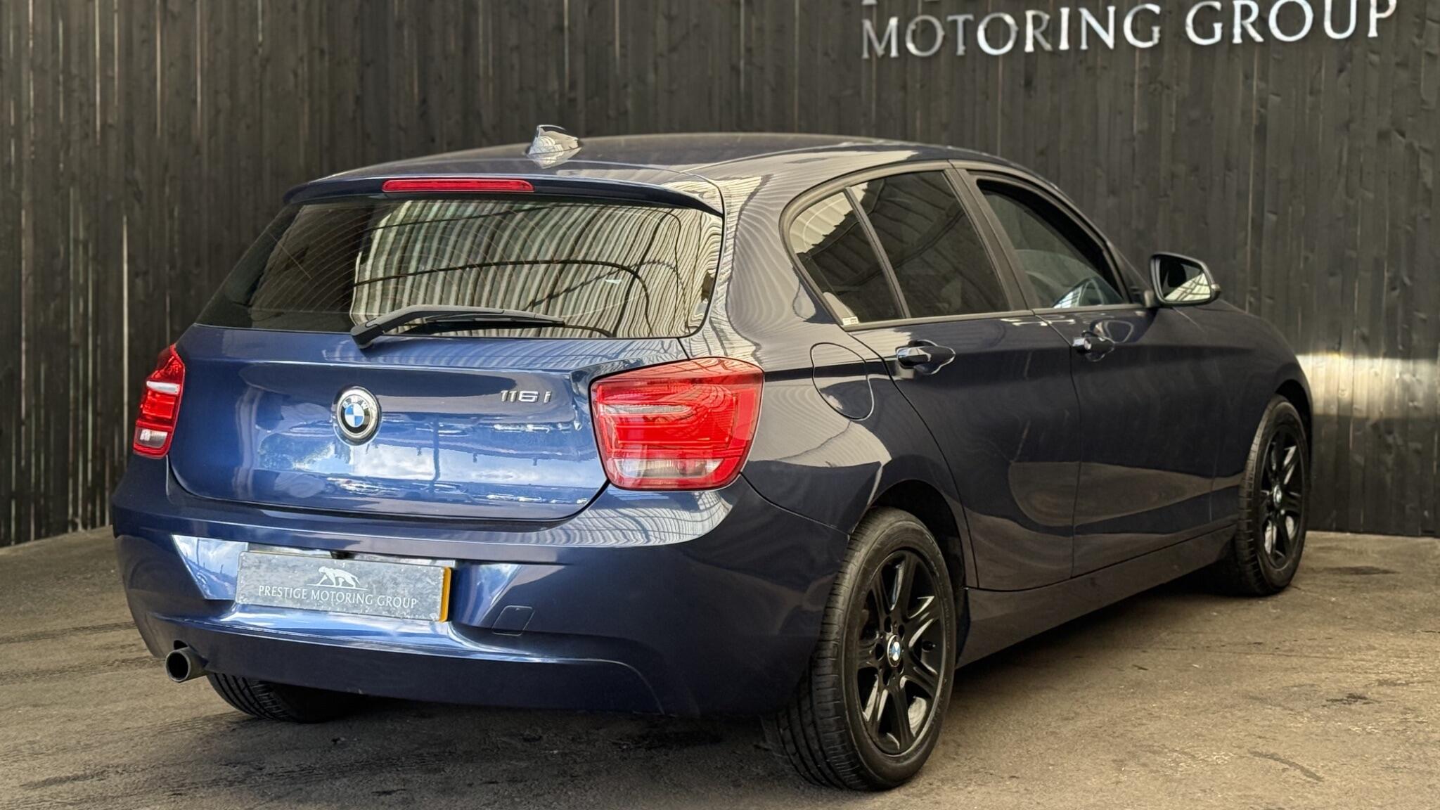 BMW 1 Series view 27