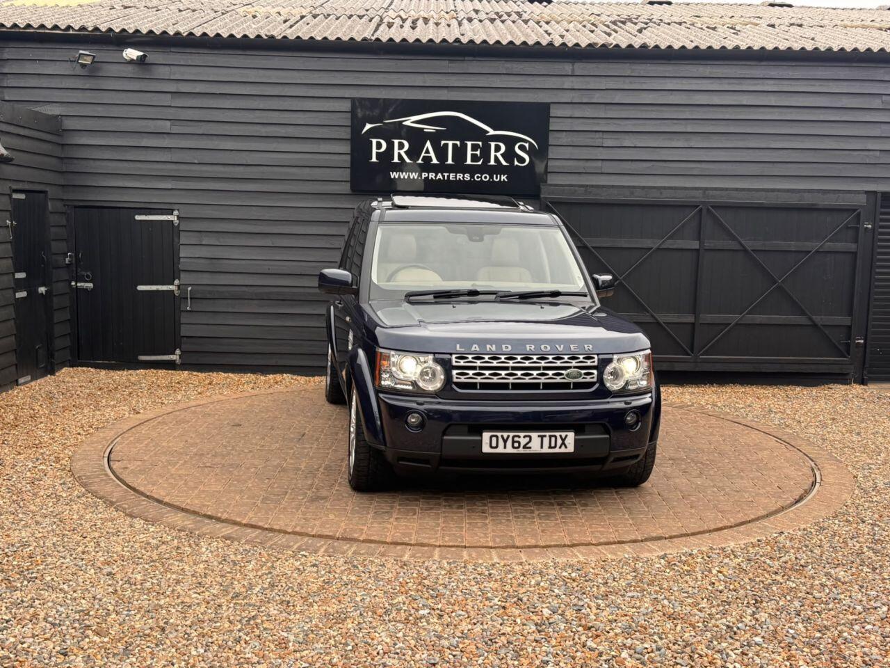 Land Rover Discovery view 4
