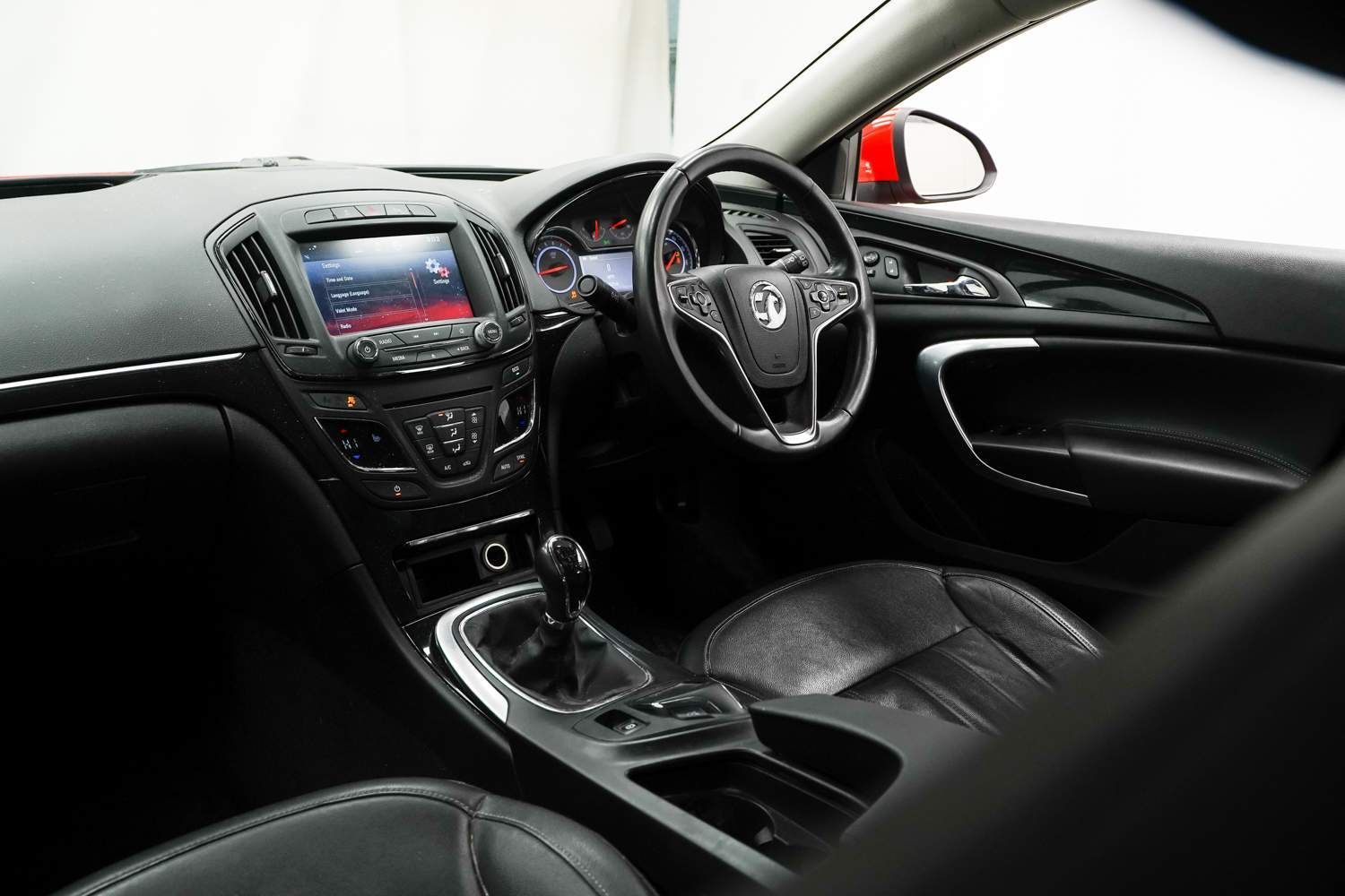 Vauxhall Insignia view 9