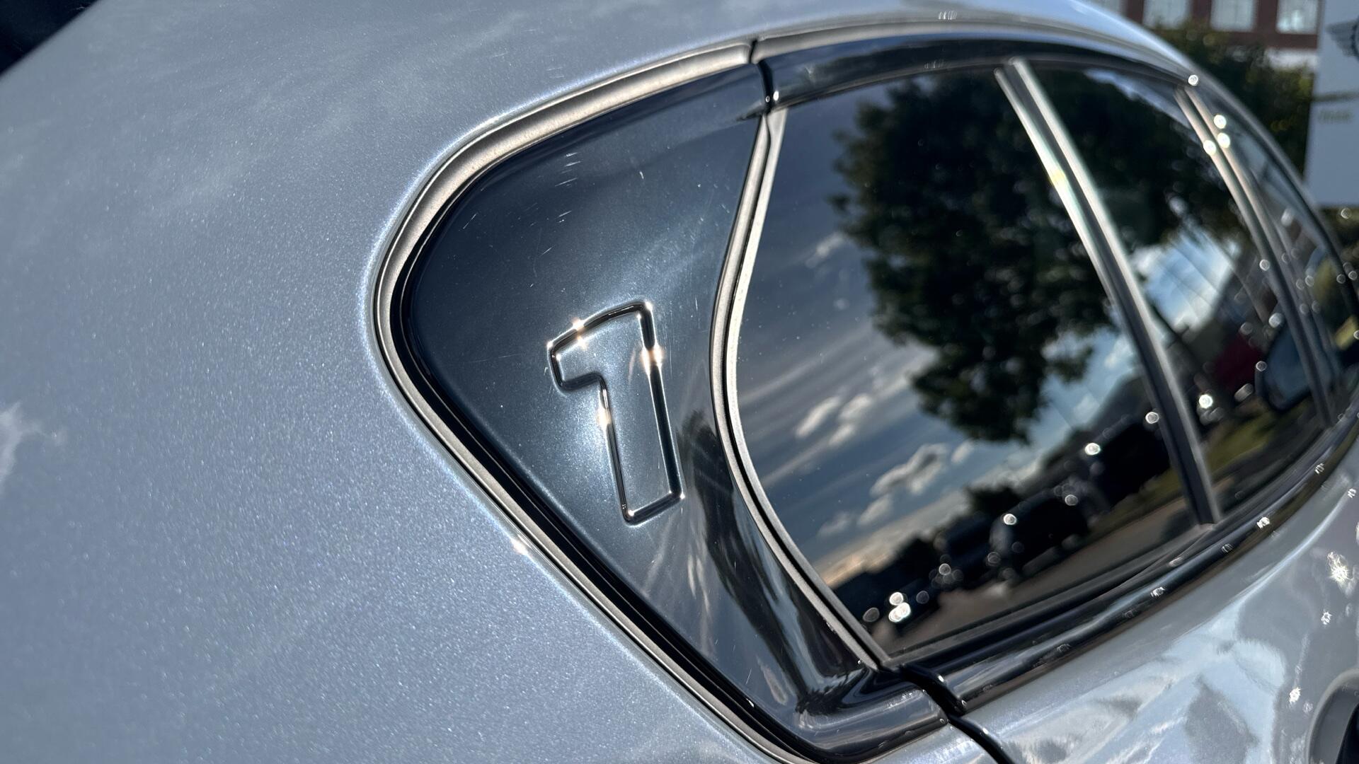 BMW 1 Series view 26