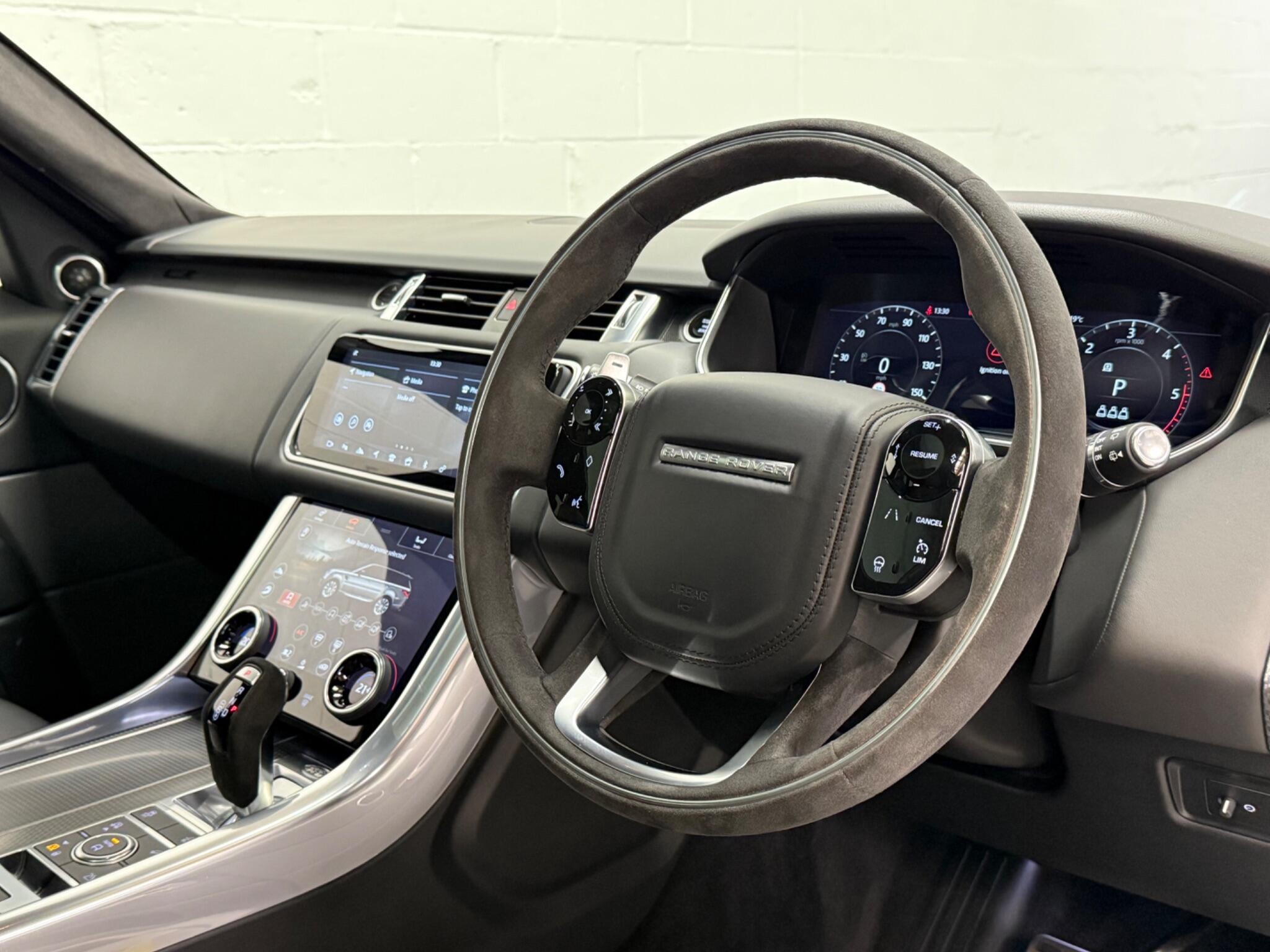 Land Rover Range Rover Sport view 30