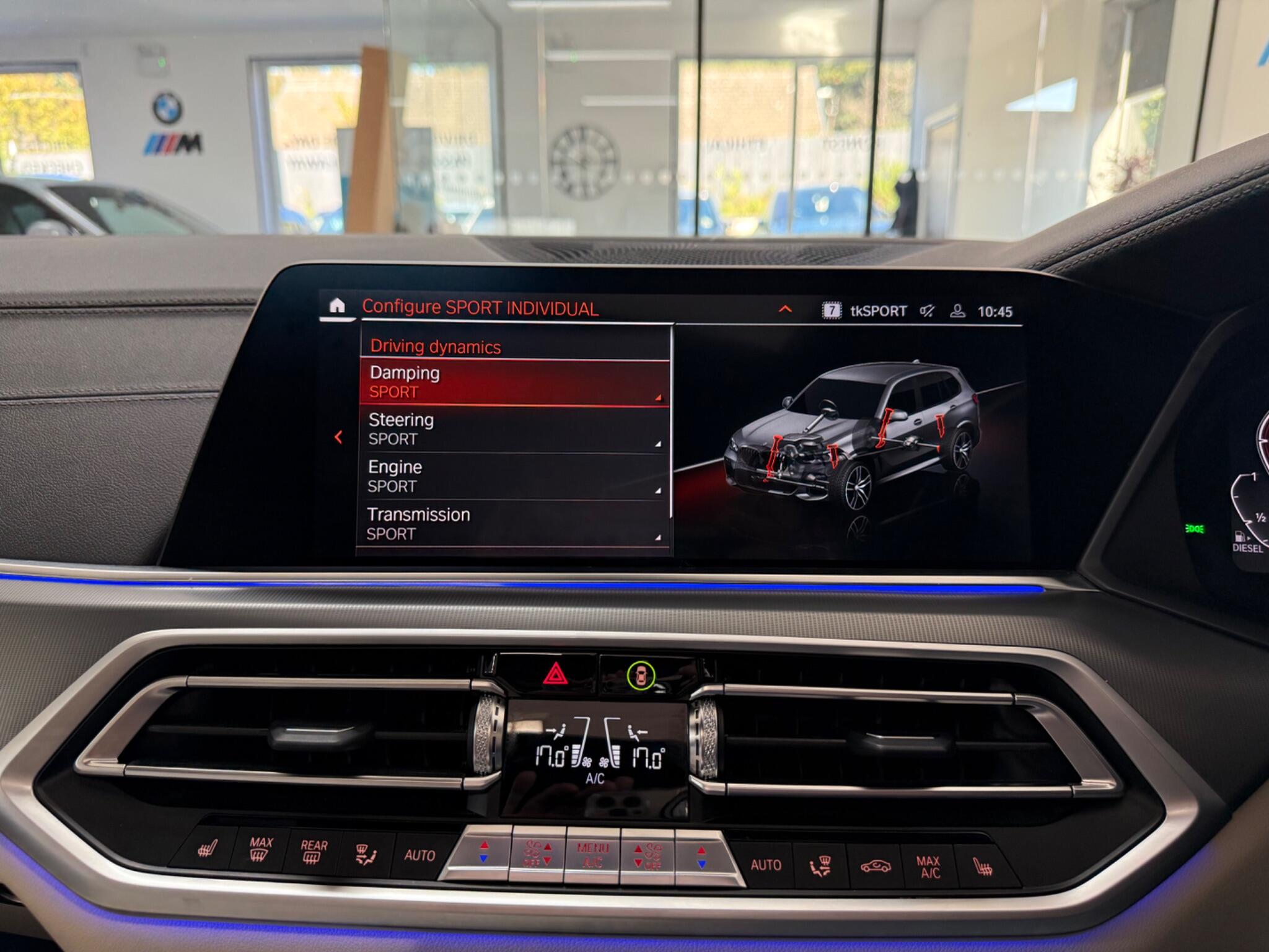 BMW X5 view 9