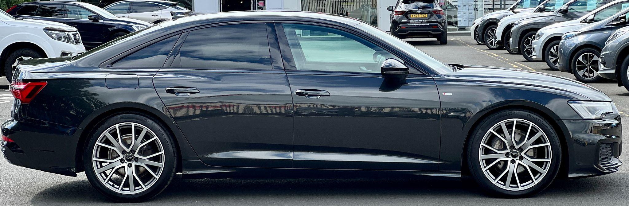 Audi A6 view 11