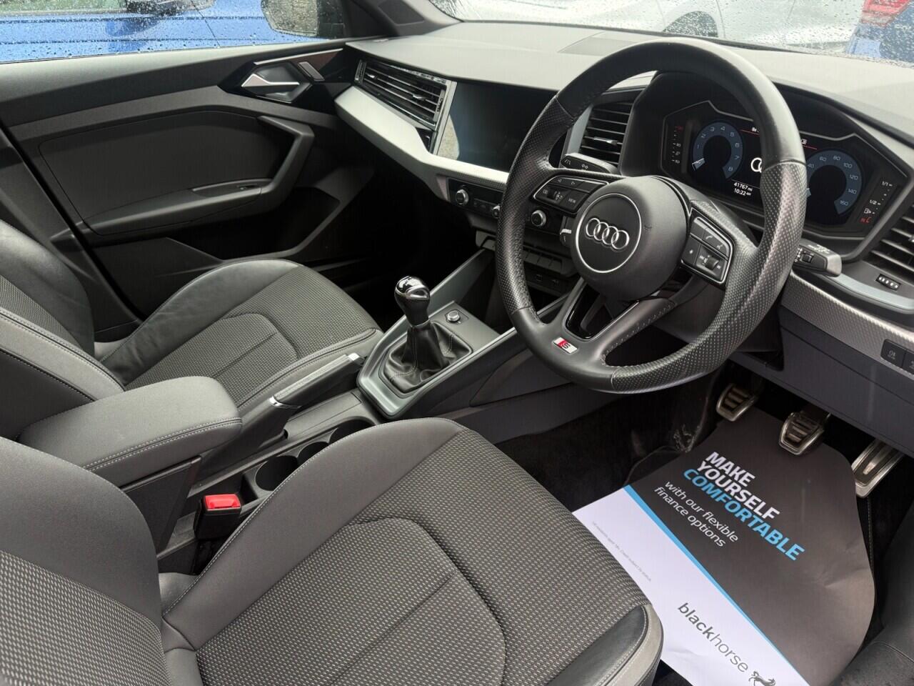 Audi A1 view 11