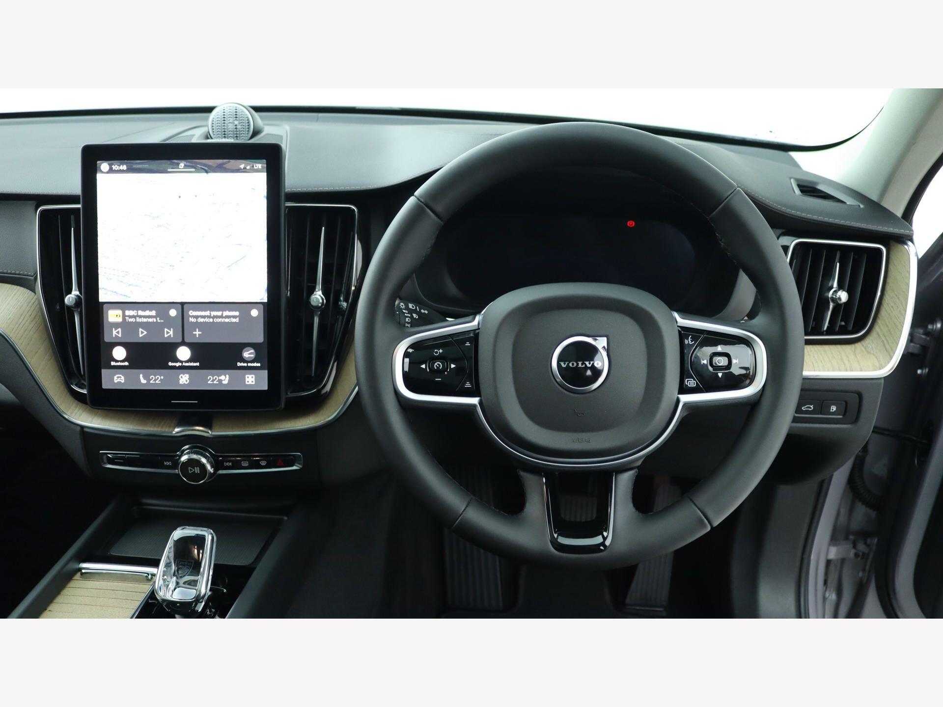 Volvo XC60 view 13