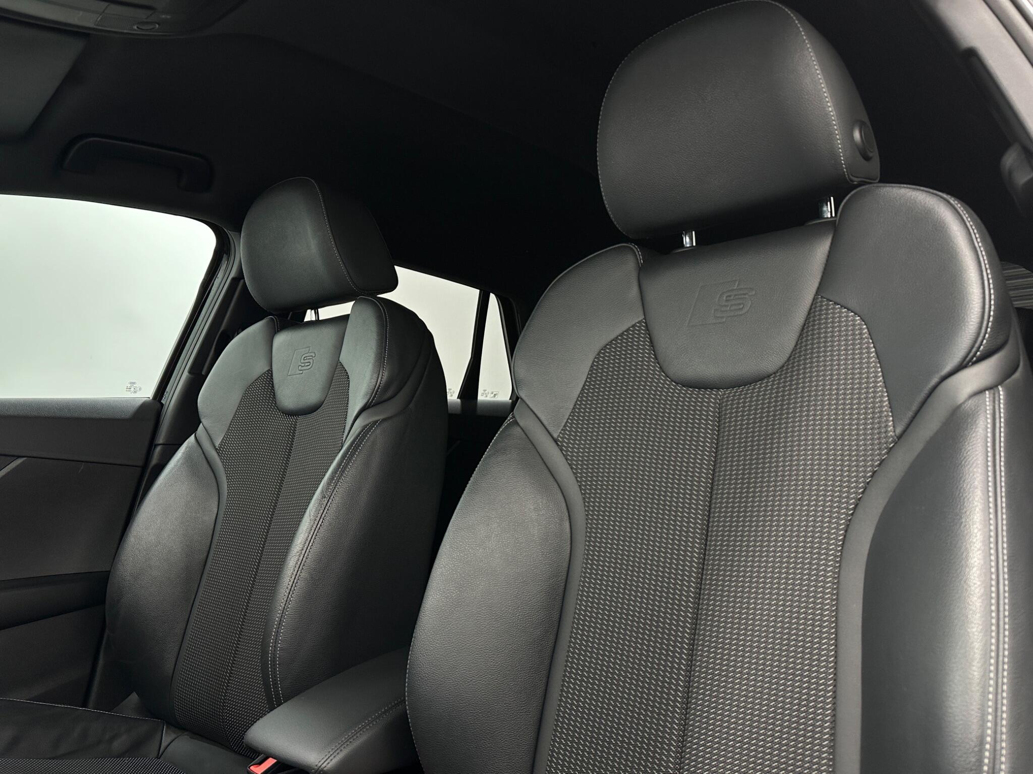 Audi Q2 view 36