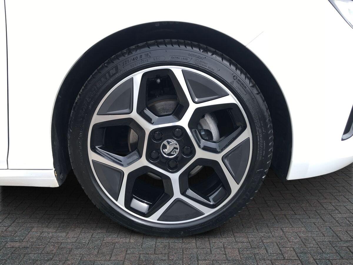 Vauxhall Astra view 12