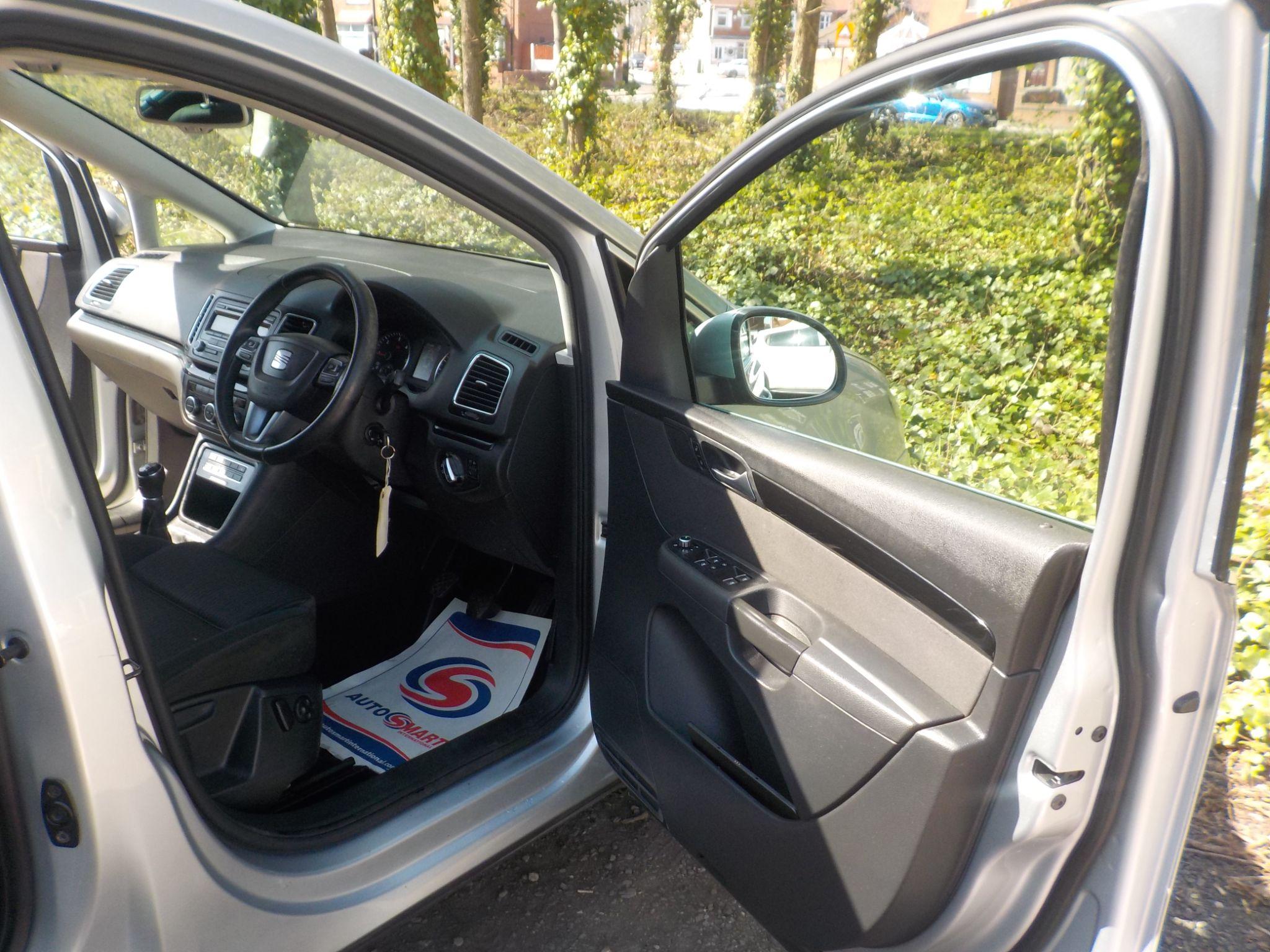 SEAT Alhambra 2.0 TDI Ecomotive CR SE Euro 5 (s/s) 5dr
