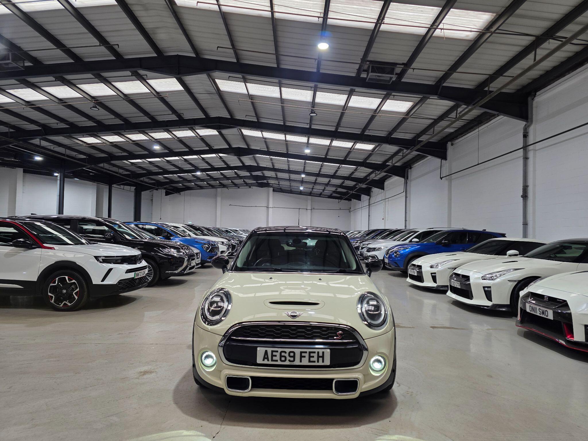 Mini Hatch view 2