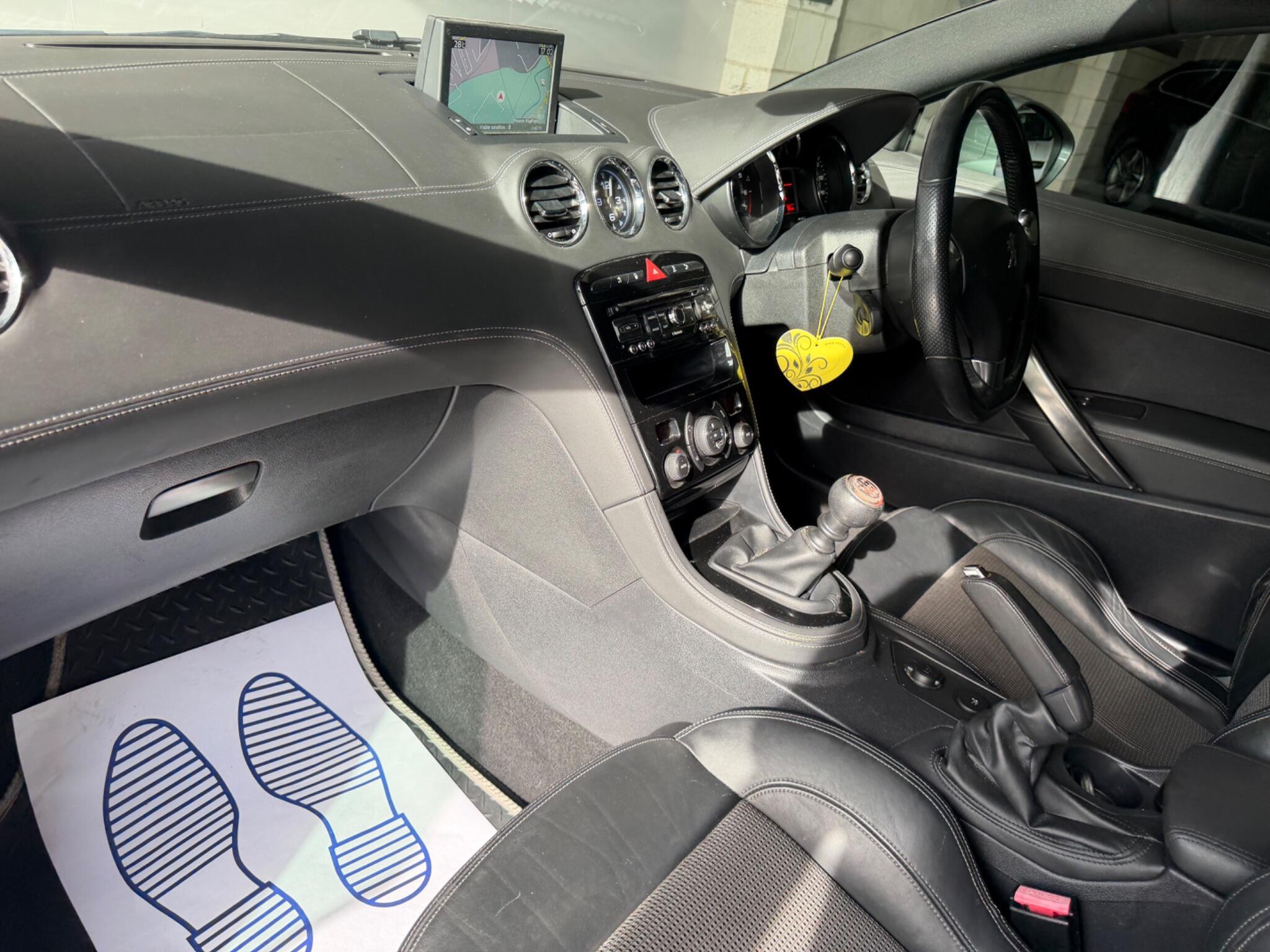 Peugeot RCZ view 42
